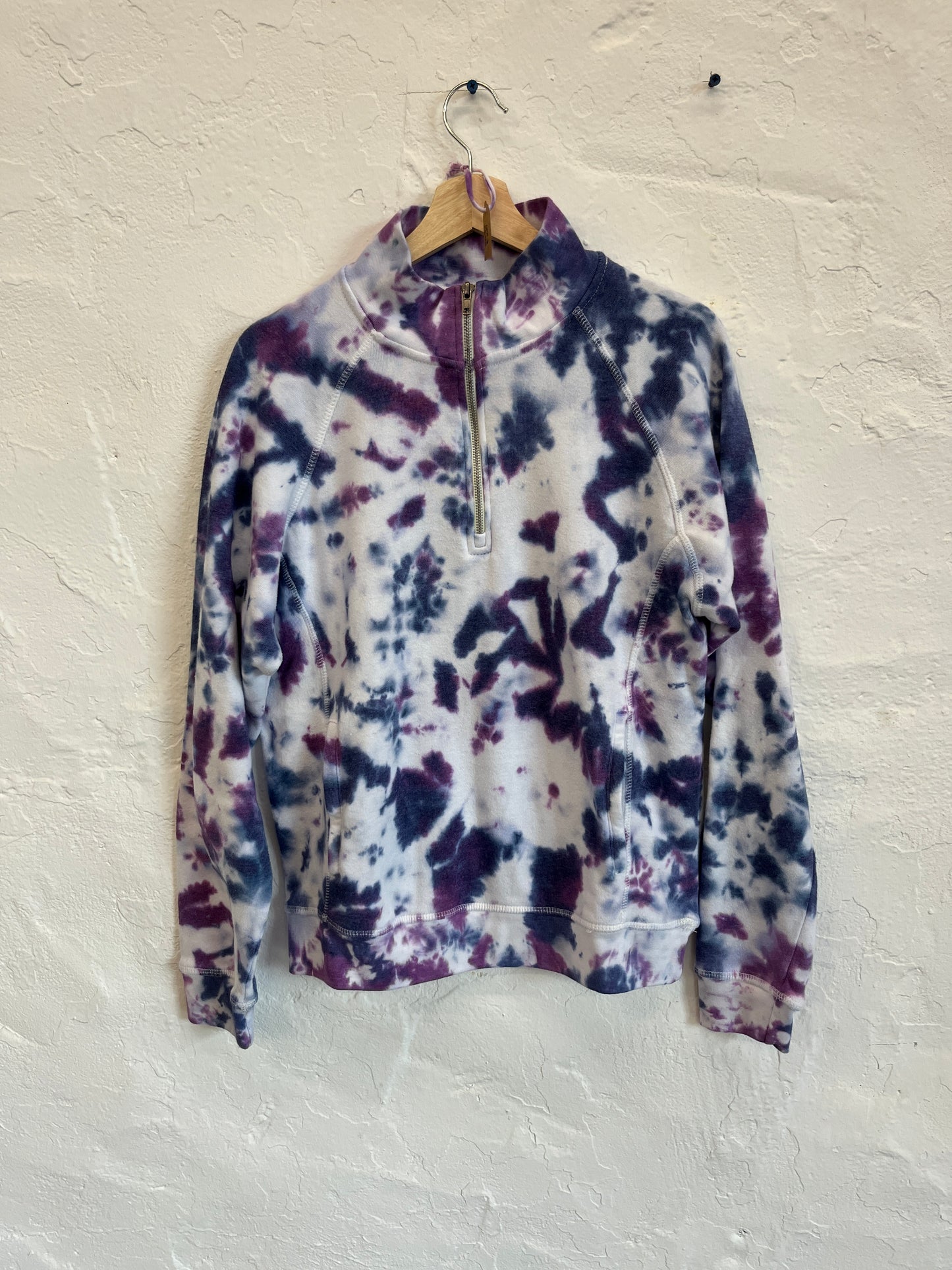 OCEAN WAVE Tie Dye Quarter Zip