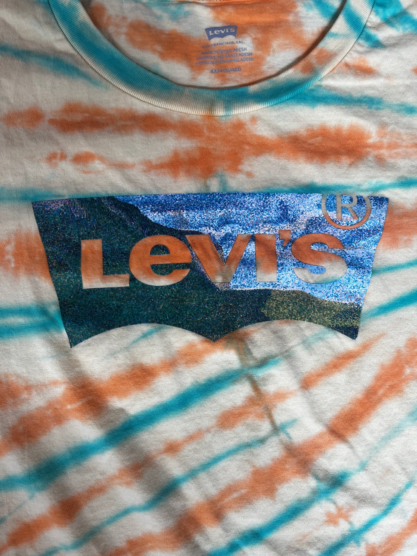 1 of 1 Vintage Levi's Upcycle Dye T-Shirt